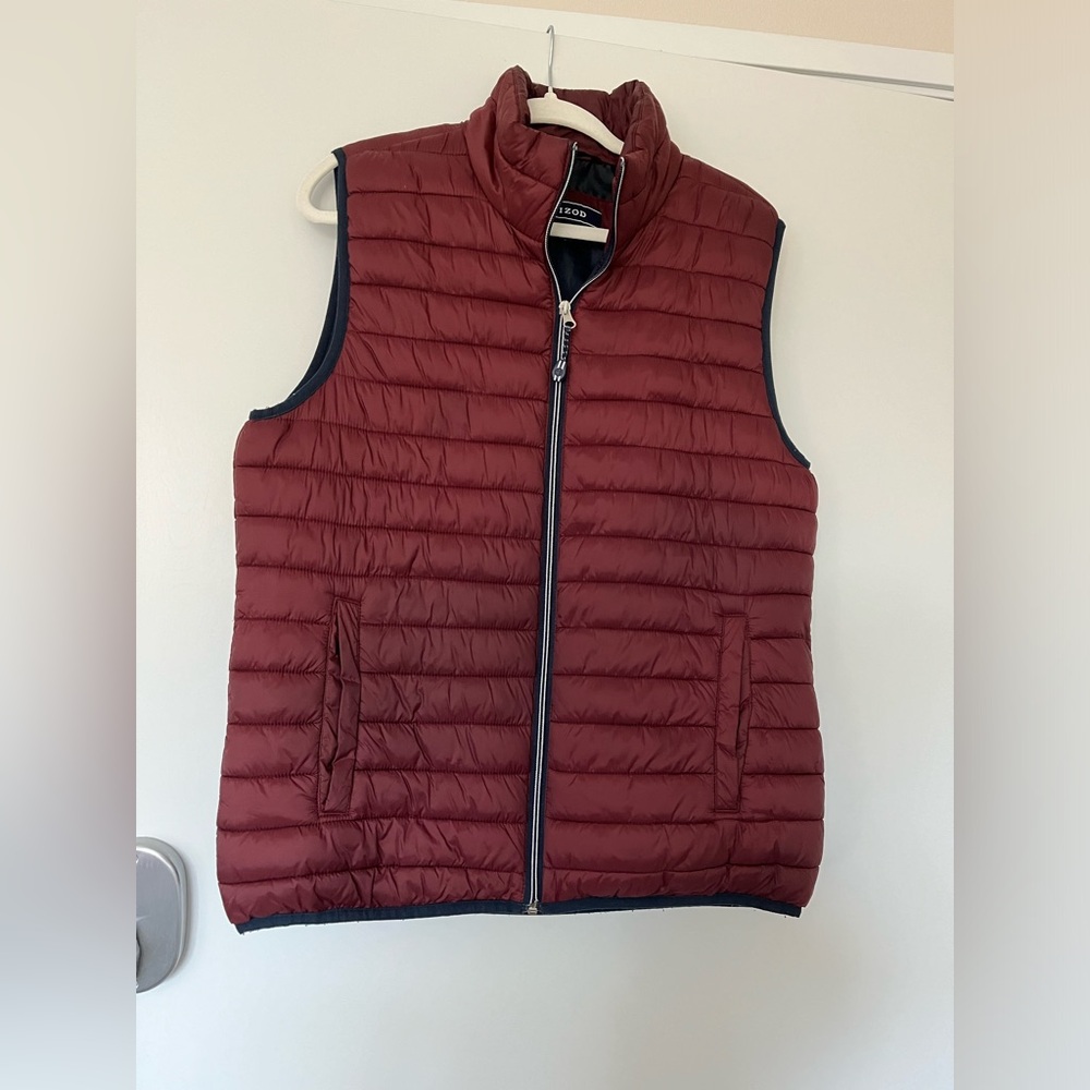 Izod Maroon Puffer Vest